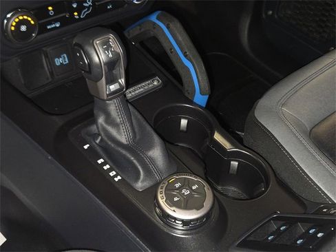 Used 2023 Ford Bronco Black Diamond image 19