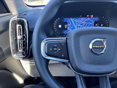 Used 2026 Volvo XC40 B5 Plus w/ Protection Package Premier image 20