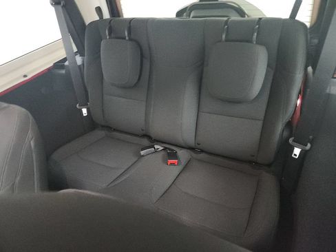 Certified 2018 Jeep Wrangler Sport AWD/4WD image 35