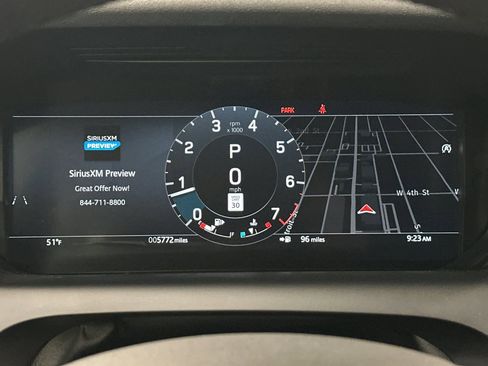 Used 2025 Land Rover Discovery Sport S image 19