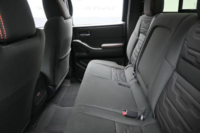 Used 2024 Nissan Frontier PRO-4X w/ Technology Package AWD/4WD image 23