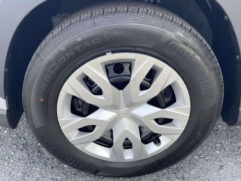 Used 2026 Toyota Corolla Cross L FWD image 7