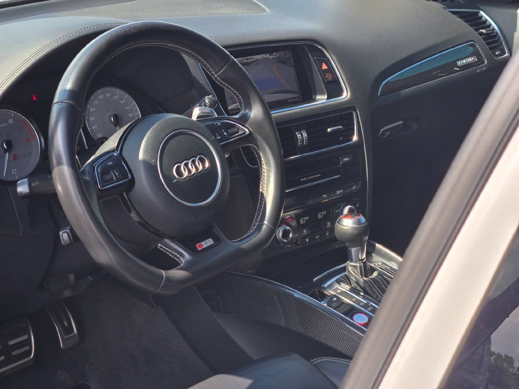Used 2014 Audi SQ5 Prestige w/ Prestige Package AWD/4WD image 32