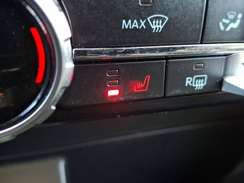 Certified 2022 Ford F150 XLT w/ Equipment Group 302A High image 22