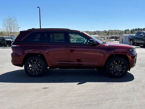 New 2026 Jeep Grand Cherokee Limited AWD/4WD image 6