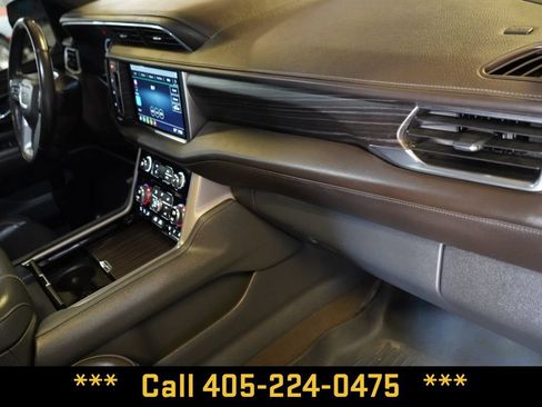 Used 2021 GMC Yukon Denali w/ Denali Ultimate Package AWD/4WD image 21