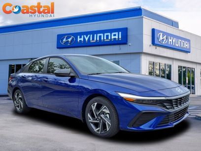 New 2025 Hyundai Elantra SEL