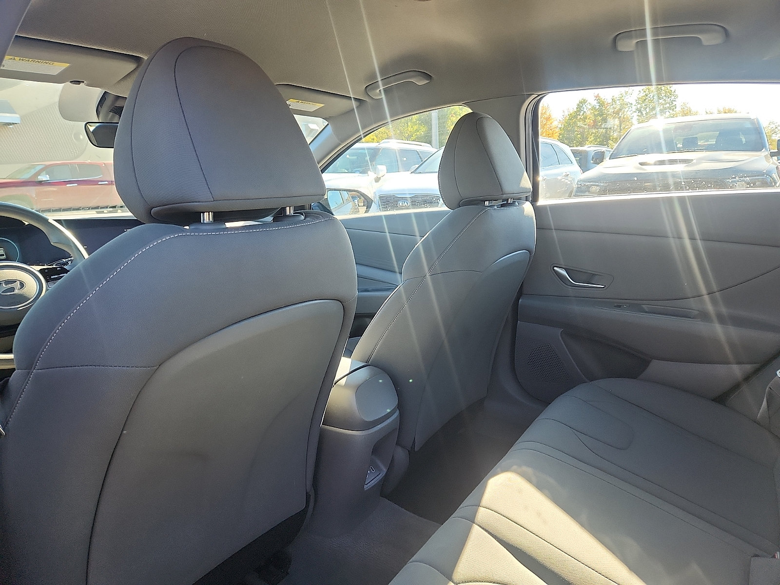Certified 2024 Hyundai Elantra SEL FWD image 23
