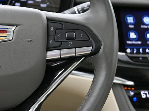 Certified 2023 Cadillac XT6 Premium Luxury w/ Technology Package AWD/4WD image 17