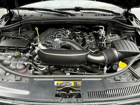 Used 2025 Dodge Durango GT AWD/4WD image 33