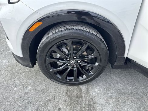 Used 2024 Buick Encore GX Sport Touring w/ Experience Buick Package image 31