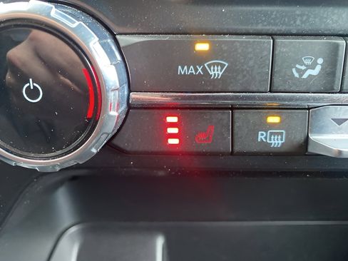 Certified 2022 Ford F150 XLT w/ Equipment Group 302A High image 23