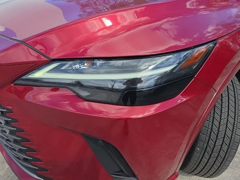 Used 2023 Lexus RX 350 Premium image 9