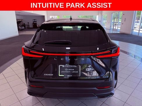 Used 2024 Lexus NX 350 AWD image 6