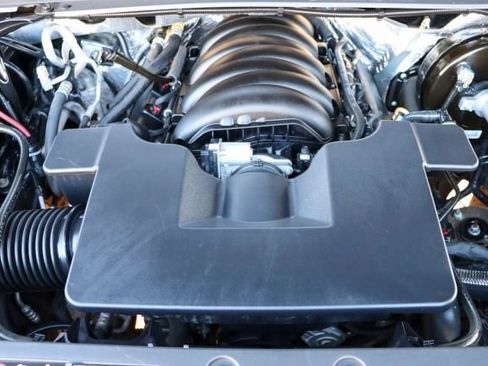 Used 2018 Chevrolet Tahoe LT image 47