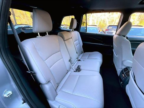 Used 2023 Honda Passport Elite image 40