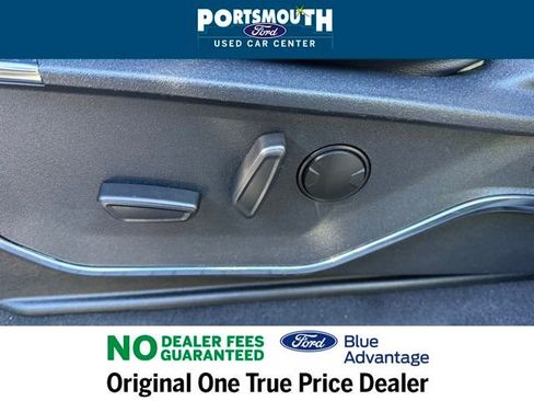 Used 2023 Ford F150 Lariat image 25