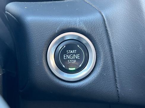 Used 2024 Chevrolet Tahoe LT image 34