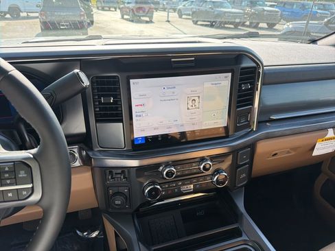 New 2026 Ford F250 Lariat AWD/4WD image 19