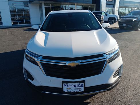 Certified 2023 Chevrolet Equinox LT w/ LPO, Floor Liner Package image 8