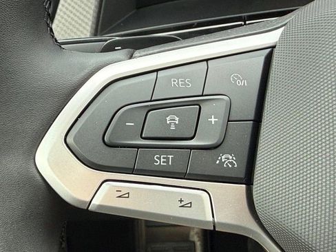 New 2026 Volkswagen Atlas Peak Edition AWD/4WD image 10