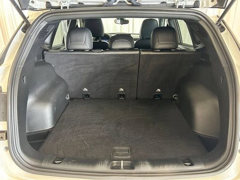 Used 2023 Jeep Compass Latitude AWD/4WD image 27