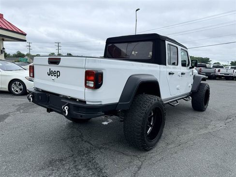 Used 2020 Jeep Gladiator Sport w/ Quick Order Package 23S AWD/4WD image 4