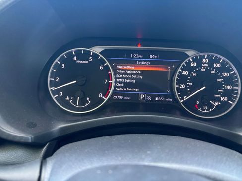 Used 2025 Nissan Sentra SV FWD image 40