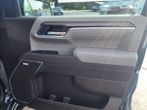 New 2026 Chevrolet Silverado 1500 LT Trail Boss w/ Convenience Package II image 13