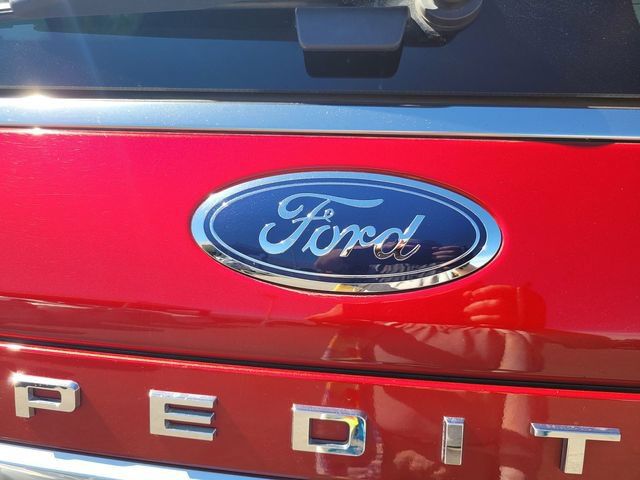 Used 2022 Ford Expedition Max Platinum AWD/4WD image 10