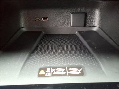 New 2026 Chevrolet Traverse High Country w/ LPO, Floor Liner Package image 14