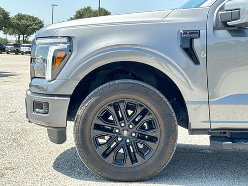 Used 2025 Ford F150 Lariat w/ Equipment Group 502A High AWD/4WD image 10