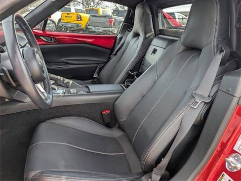 Used 2022 MAZDA MX-5 Miata RF Grand Touring image 27