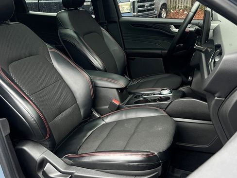 Used 2023 Ford Escape ST-Line w/ Tech Pack #1 image 12