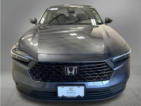 Certified 2024 Honda Accord LX image 10