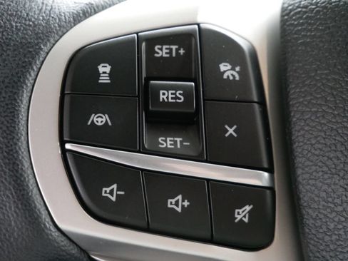 Certified 2023 Ford Explorer XLT w/ Equipment Group 202A AWD/4WD image 17