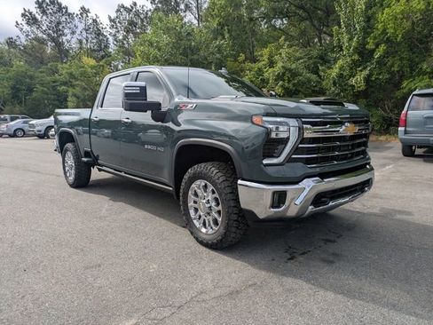 Used 2025 Chevrolet Silverado 3500 LTZ w/ LTZ Premium Package AWD/4WD image 2