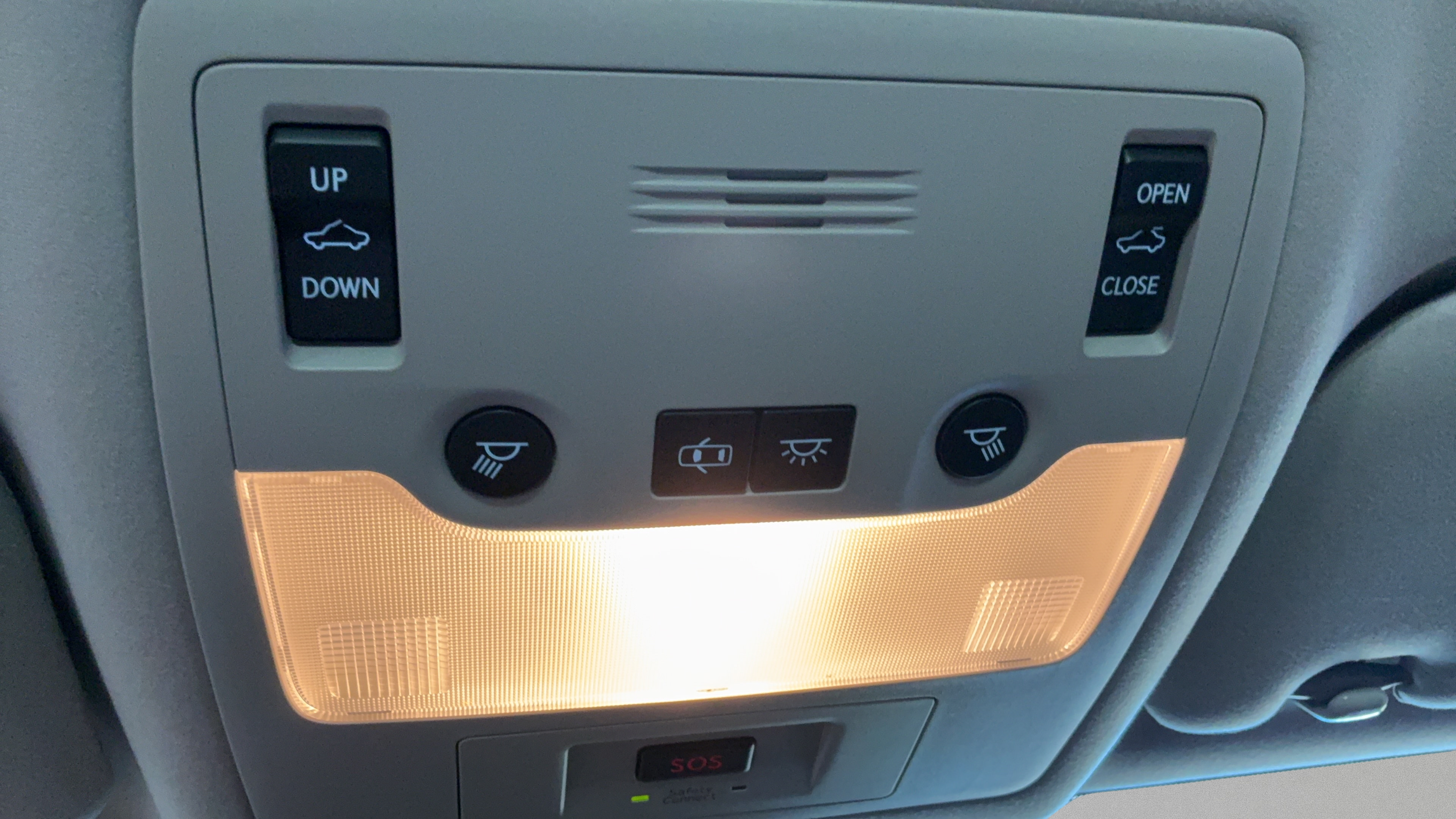 Used 2020 Lexus IS 300 w/ Accessory Package RWD image 23