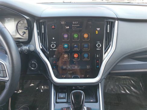 Used 2020 Subaru Outback Premium image 20