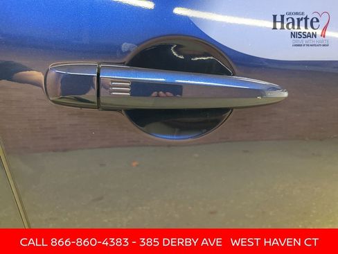 Certified 2022 Nissan Pathfinder Platinum w/ Cargo Package image 55