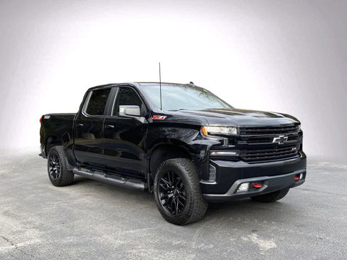 Used 2020 Chevrolet Silverado 1500 LT Trail Boss w/ Bed Protection Package image 2