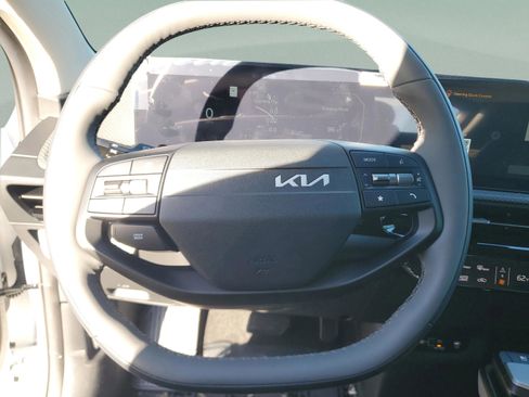 New 2025 Kia EV6 Wind image 21
