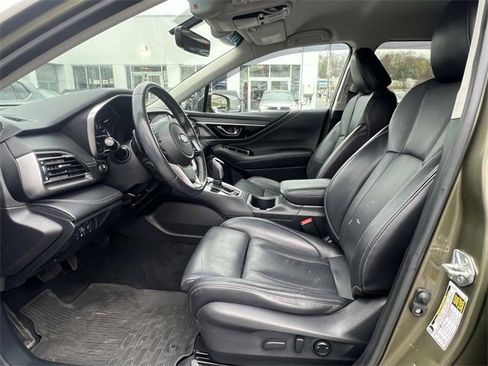 Used 2020 Subaru Outback Limited image 15