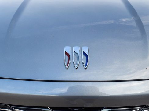 New 2026 Buick Enclave Preferred w/ Power Package image 10