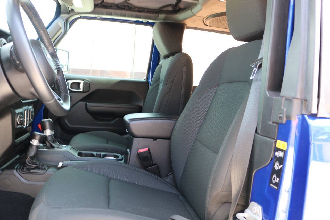 Used 2020 Jeep Wrangler Sport AWD/4WD image 90