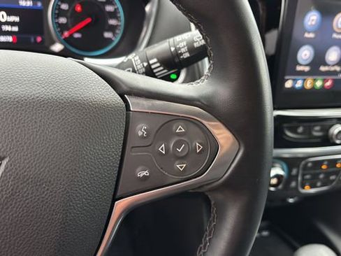 Used 2023 Chevrolet Traverse LT image 23