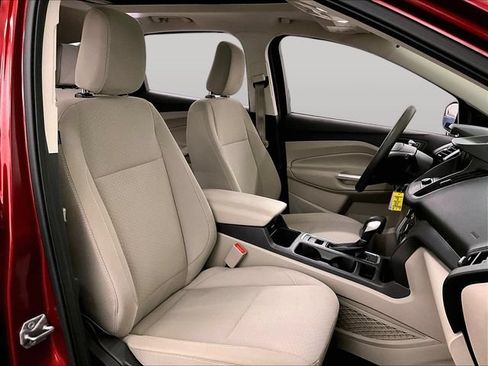 Used 2018 Ford Escape SE w/ SE Sync 3 Package FWD image 7
