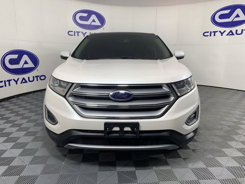 Used 2017 Ford Edge Titanium w/ Equipment Group 301A image 8