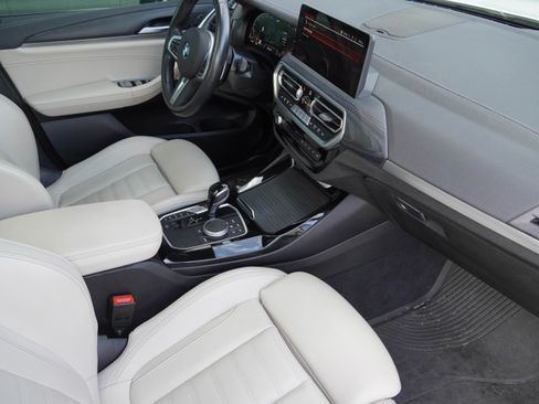 Certified 2023 BMW X3 xDrive30i w/ M Sport Package image 10