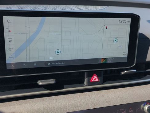 New 2026 Kia Carnival EX image 16